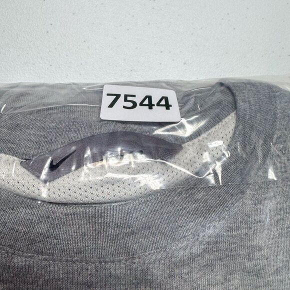 Nike Athletics‎ Reversible Shirt Mens Medium Gray White Outdoor Basketball Gym - Picture 16 of 16